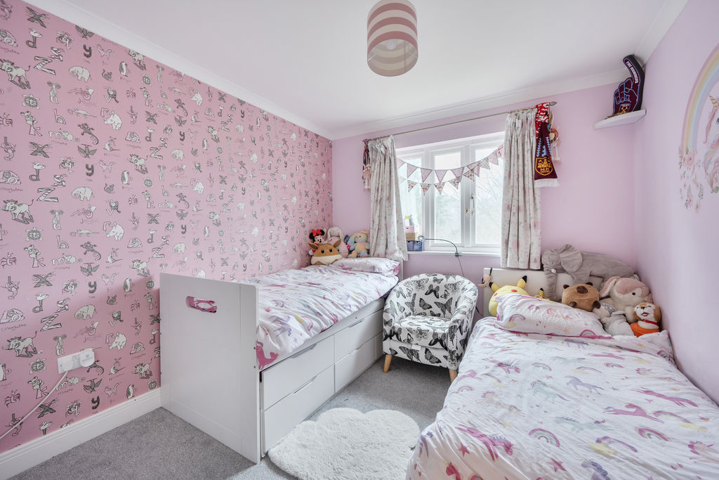 Bedroom- click for photo gallery